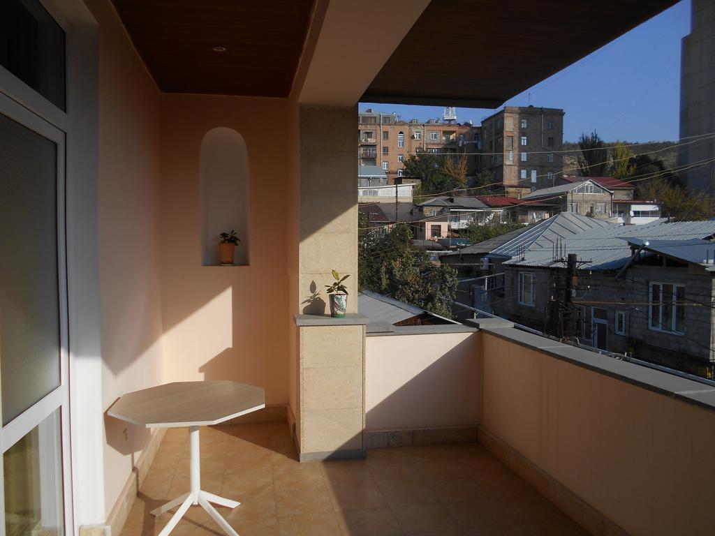 Сolibri Otel Erivan Dış mekan fotoğraf