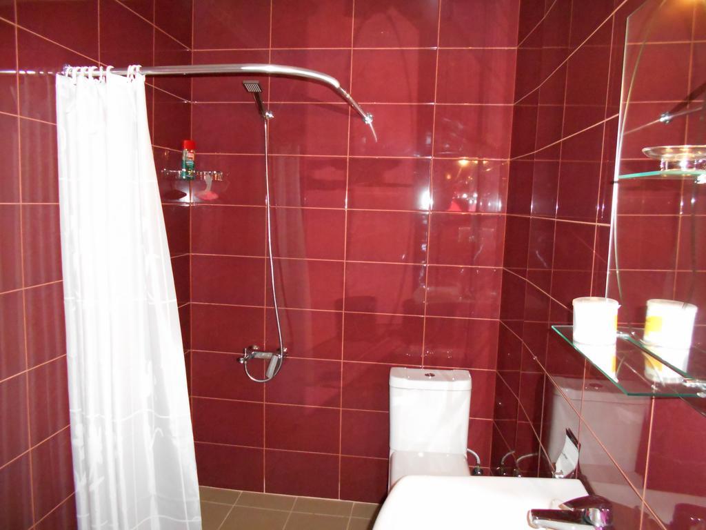 Сolibri Otel Erivan Dış mekan fotoğraf