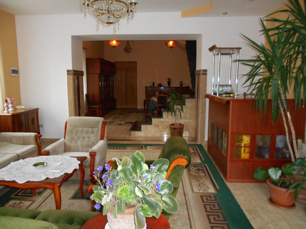 Сolibri Otel Erivan Dış mekan fotoğraf