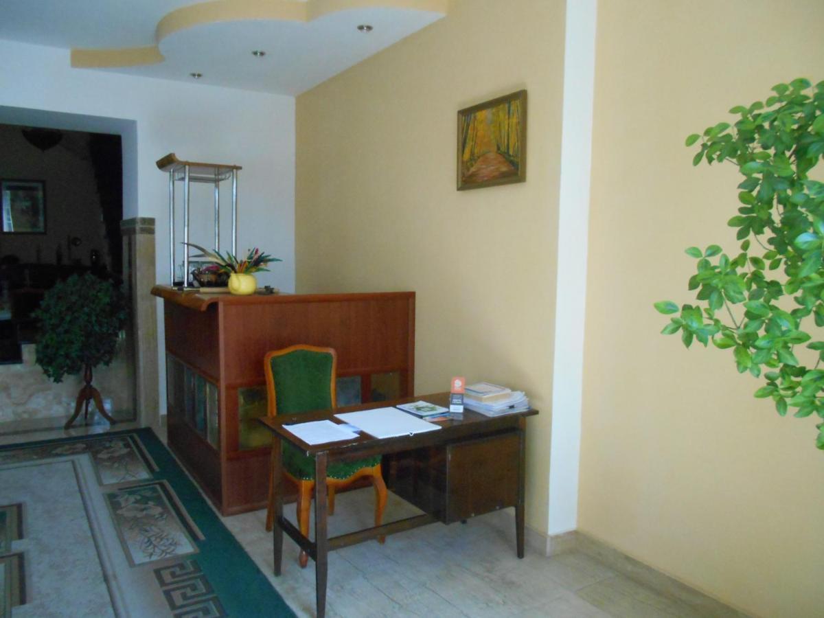 Сolibri Otel Erivan Dış mekan fotoğraf